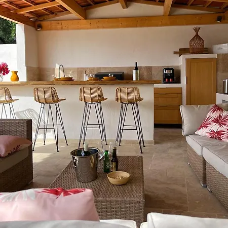 Venez Decouvrir Ce Petit Cocon Situe A Ajaccio Plage A Pied * Ajaccio (Corsica)