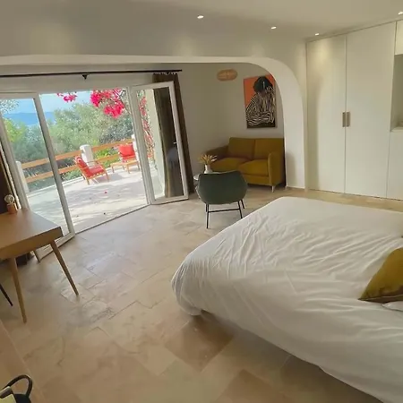 Venez Decouvrir Ce Petit Cocon Situe A Ajaccio Plage A Pied Villa *