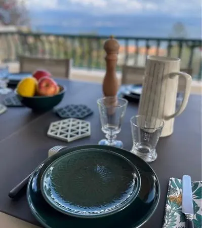 Venez Decouvrir Ce Petit Cocon Situe A Ajaccio Plage A Pied Villa